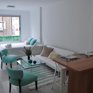 Chic & Bright Apartment In Recoleta
